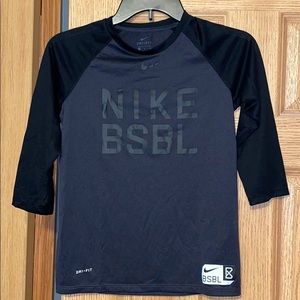 ⚾️🖤🤍 Nike Dri-Fit Baseball Raglan 🤍🖤⚾️